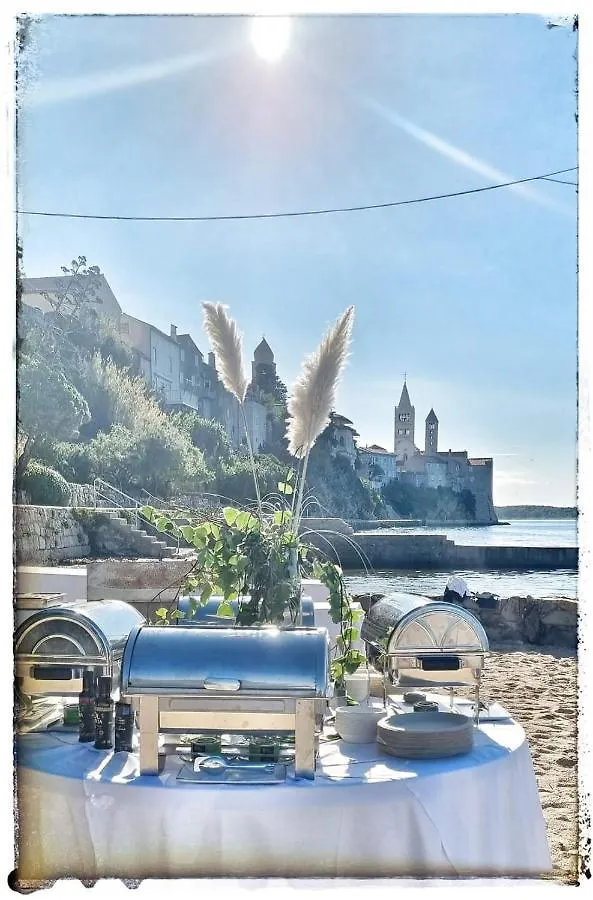 Apt. Old Town Rab Town Croatie